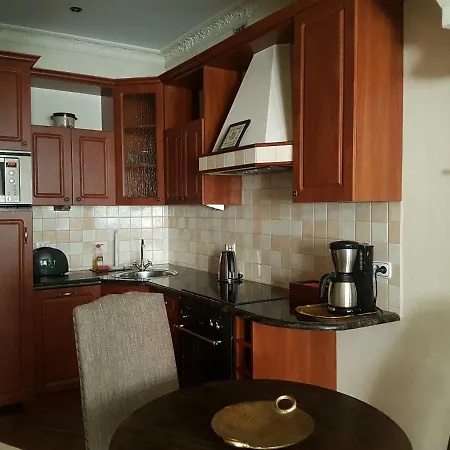 Goldstar Luxury Old Town Lägenhet *