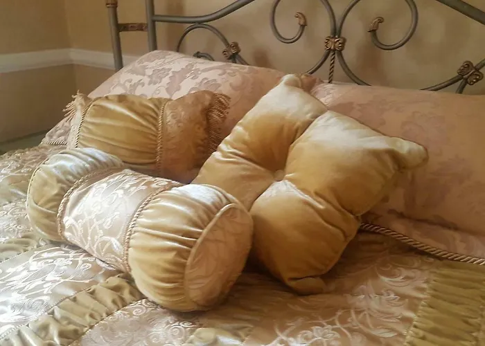 شقة Goldstar Luxury Old Town *