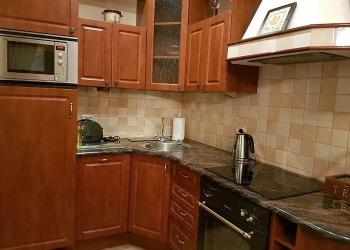 شقة Goldstar Luxury Old Town